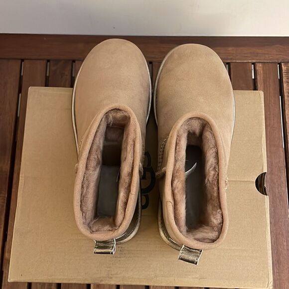 UGG Classic Mini Shine Boots Brown/Metallic USA Women Size 7/UK 5/EU 38 - Picture 8 of 15